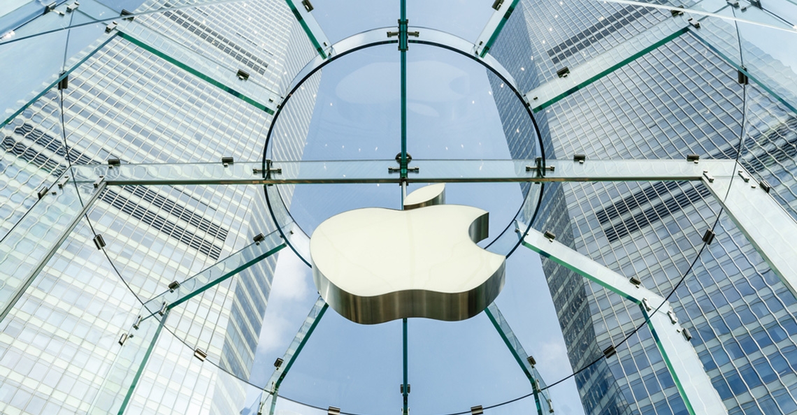 1525946308-apple-company-logo-office-building.jpg