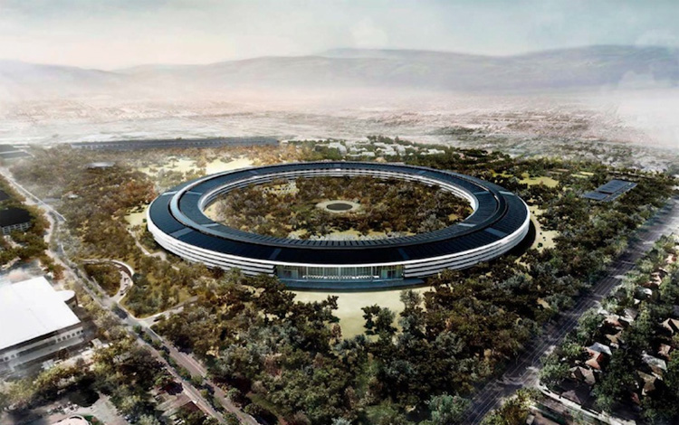 Voortgang bouw Apple Campus 2 (april 2016)